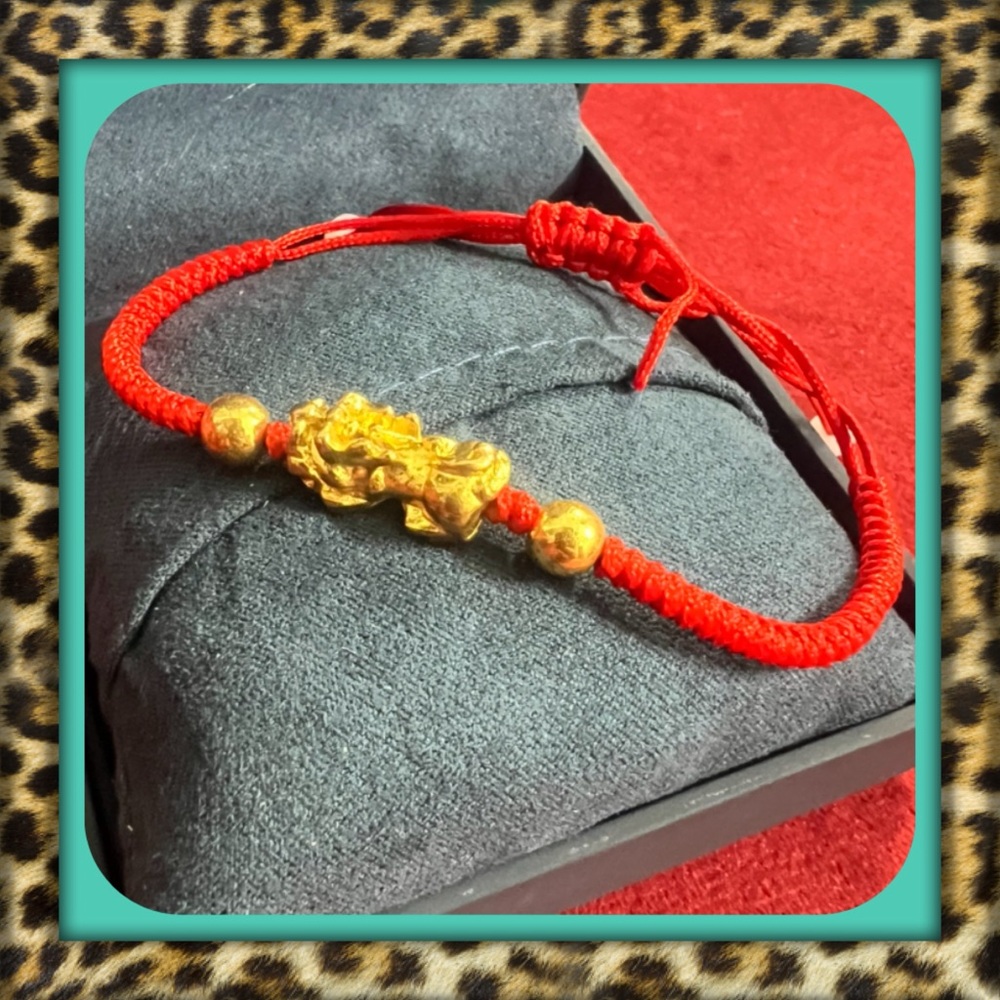 👑✅PRICE FIRM✅ Gold Pixiu Red Braided Bracelet
